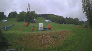 Skiareál Lázeňský vrch - Sjezdovka - 15.5.2026 v 11:24 Skiareál Lázeňský vrch - Sjezdovka - 15.5.2026 v 11:24