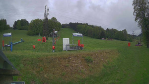 Skiareál Lázeňský vrch - Sjezdovka - 15.5.2026 v 12:04 Skiareál Lázeňský vrch - Sjezdovka - 15.5.2026 v 12:04