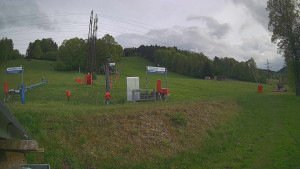 Skiareál Lázeňský vrch - Sjezdovka - 15.5.2026 v 18:04 Skiareál Lázeňský vrch - Sjezdovka - 15.5.2026 v 18:04