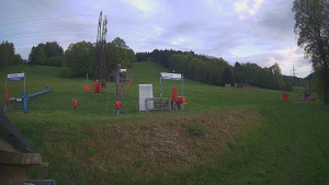 Skiareál Lázeňský vrch - Sjezdovka - 15.5.2026 v 19:39 Skiareál Lázeňský vrch - Sjezdovka - 15.5.2026 v 19:39