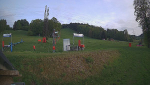 Skiareál Lázeňský vrch - Sjezdovka - 15.5.2026 v 19:59 Skiareál Lázeňský vrch - Sjezdovka - 15.5.2026 v 19:59