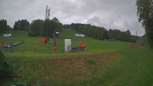 Skiareál Lázeňský vrch - Sjezdovka - 16.5.2026 v 08:34 Skiareál Lázeňský vrch - Sjezdovka - 16.5.2026 v 08:34