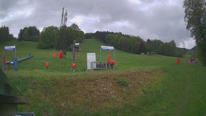 Skiareál Lázeňský vrch - Sjezdovka - 16.5.2026 v 12:34 Skiareál Lázeňský vrch - Sjezdovka - 16.5.2026 v 12:34