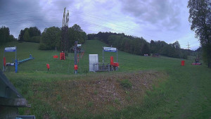 Skiareál Lázeňský vrch - Sjezdovka - 17.5.2026 v 05:19 Skiareál Lázeňský vrch - Sjezdovka - 17.5.2026 v 05:19