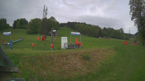 Skiareál Lázeňský vrch - Sjezdovka - 17.5.2026 v 07:14 Skiareál Lázeňský vrch - Sjezdovka - 17.5.2026 v 07:14
