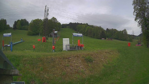 Skiareál Lázeňský vrch - Sjezdovka - 17.5.2026 v 07:24 Skiareál Lázeňský vrch - Sjezdovka - 17.5.2026 v 07:24