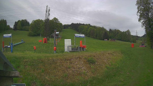 Skiareál Lázeňský vrch - Sjezdovka - 17.5.2026 v 07:39 Skiareál Lázeňský vrch - Sjezdovka - 17.5.2026 v 07:39