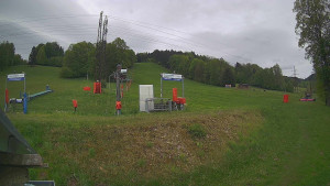 Skiareál Lázeňský vrch - Sjezdovka - 17.5.2026 v 08:09 Skiareál Lázeňský vrch - Sjezdovka - 17.5.2026 v 08:09