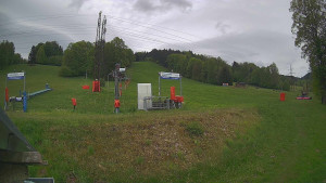 Skiareál Lázeňský vrch - Sjezdovka - 17.5.2026 v 08:19 Skiareál Lázeňský vrch - Sjezdovka - 17.5.2026 v 08:19
