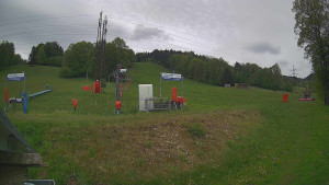 Skiareál Lázeňský vrch - Sjezdovka - 17.5.2026 v 09:04 Skiareál Lázeňský vrch - Sjezdovka - 17.5.2026 v 09:04