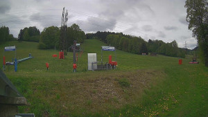 Skiareál Lázeňský vrch - Sjezdovka - 17.5.2026 v 10:19 Skiareál Lázeňský vrch - Sjezdovka - 17.5.2026 v 10:19
