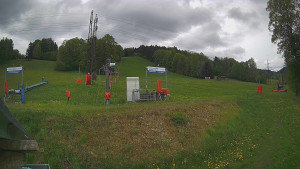 Skiareál Lázeňský vrch - Sjezdovka - 17.5.2026 v 10:34 Skiareál Lázeňský vrch - Sjezdovka - 17.5.2026 v 10:34
