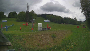Skiareál Lázeňský vrch - Sjezdovka - 17.5.2026 v 11:59 Skiareál Lázeňský vrch - Sjezdovka - 17.5.2026 v 11:59