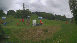 Skiareál Lázeňský vrch - Sjezdovka - 17.5.2026 v 12:34 Skiareál Lázeňský vrch - Sjezdovka - 17.5.2026 v 12:34