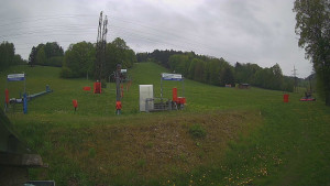 Skiareál Lázeňský vrch - Sjezdovka - 17.5.2026 v 14:09 Skiareál Lázeňský vrch - Sjezdovka - 17.5.2026 v 14:09