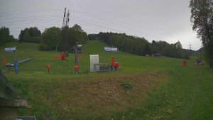 Skiareál Lázeňský vrch - Sjezdovka - 17.5.2026 v 15:49 Skiareál Lázeňský vrch - Sjezdovka - 17.5.2026 v 15:49