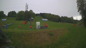 Skiareál Lázeňský vrch - Sjezdovka - 17.5.2026 v 16:29 Skiareál Lázeňský vrch - Sjezdovka - 17.5.2026 v 16:29