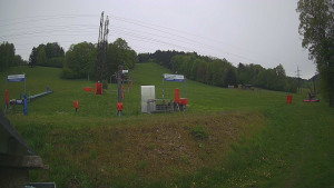 Skiareál Lázeňský vrch - Sjezdovka - 17.5.2026 v 16:54 Skiareál Lázeňský vrch - Sjezdovka - 17.5.2026 v 16:54