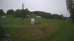 Skiareál Lázeňský vrch - Sjezdovka - 17.5.2026 v 17:04 Skiareál Lázeňský vrch - Sjezdovka - 17.5.2026 v 17:04