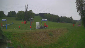 Skiareál Lázeňský vrch - Sjezdovka - 17.5.2026 v 18:39 Skiareál Lázeňský vrch - Sjezdovka - 17.5.2026 v 18:39