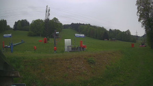 Skiareál Lázeňský vrch - Sjezdovka - 17.5.2026 v 19:04 Skiareál Lázeňský vrch - Sjezdovka - 17.5.2026 v 19:04
