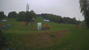 Skiareál Lázeňský vrch - Sjezdovka - 17.5.2026 v 19:09 Skiareál Lázeňský vrch - Sjezdovka - 17.5.2026 v 19:09