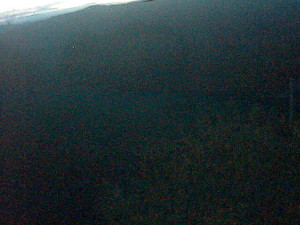 Skiareál Troják - Kamera na svahu B, pohled od chaty - 30.10.2025 v 05:50 Skiareál Troják - Kamera na svahu B, pohled od chaty - 30.10.2025 v 05:50