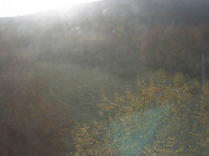 Skiareál Troják - Kamera na svahu B, pohled od chaty - 30.10.2025 v 07:49 Skiareál Troják - Kamera na svahu B, pohled od chaty - 30.10.2025 v 07:49