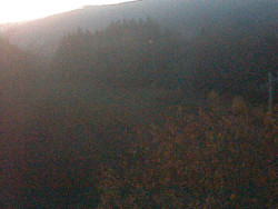 Kamera na svahu B, pohled od chaty