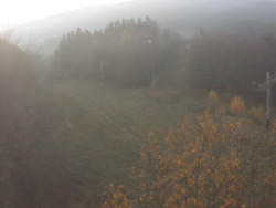 Kamera na svahu B, pohled od chaty