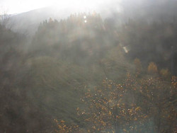 Kamera na svahu B, pohled od chaty