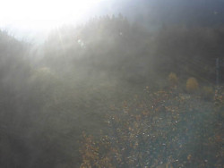 Kamera na svahu B, pohled od chaty