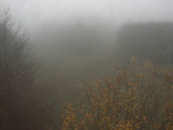 Kamera na svahu B, pohled od chaty