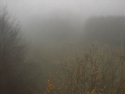 Kamera na svahu B, pohled od chaty