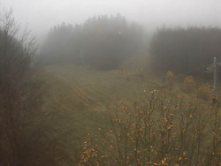 Kamera na svahu B, pohled od chaty