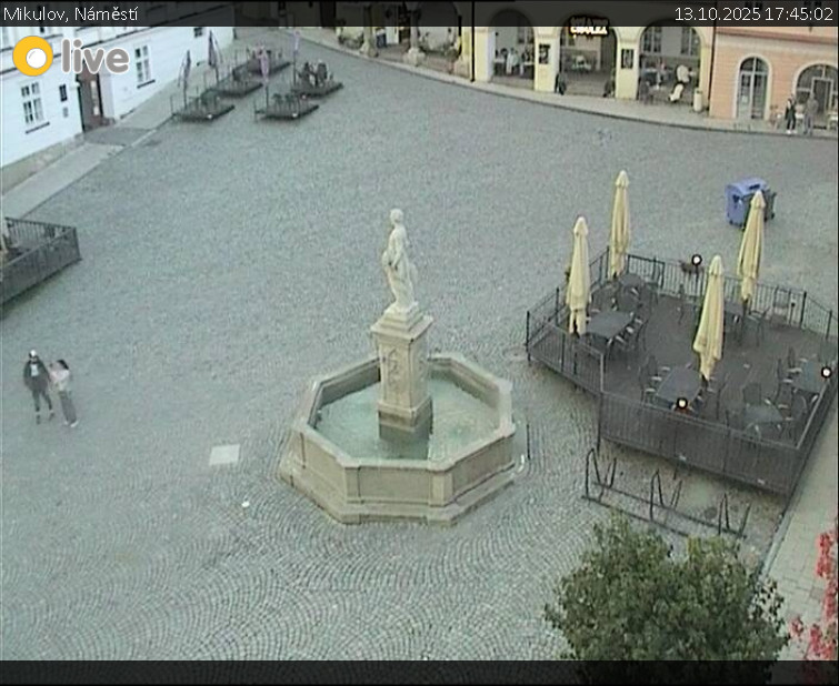 Město Mikulov - Mikulov, Náměstí - 13.10.2025 v 17:45 Město Mikulov - Mikulov, Náměstí - 13.10.2025 v 17:45
