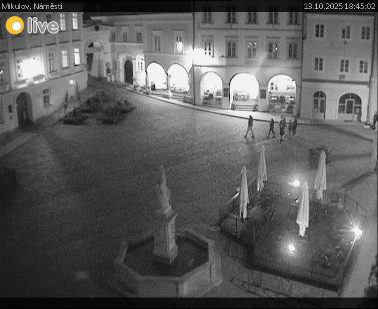 Město Mikulov - Mikulov, Náměstí - 13.10.2025 v 18:45 Město Mikulov - Mikulov, Náměstí - 13.10.2025 v 18:45