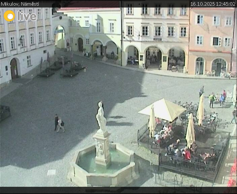 Město Mikulov - Mikulov, Náměstí - 16.10.2025 v 12:45 Město Mikulov - Mikulov, Náměstí - 16.10.2025 v 12:45