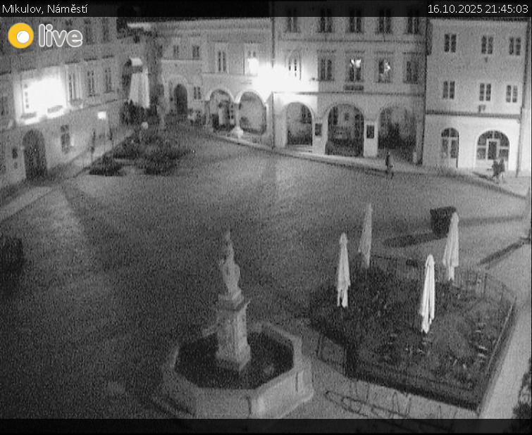 Město Mikulov - Mikulov, Náměstí - 16.10.2025 v 21:45 Město Mikulov - Mikulov, Náměstí - 16.10.2025 v 21:45