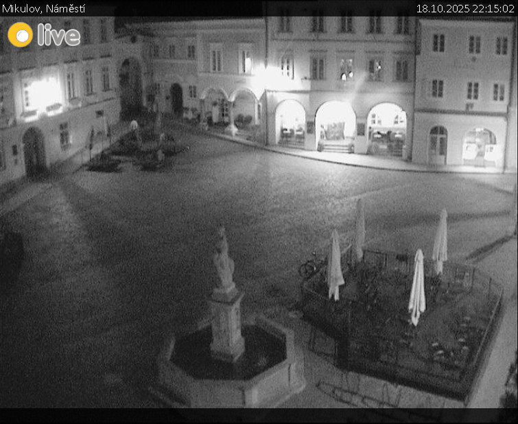 Město Mikulov - Mikulov, Náměstí - 18.10.2025 v 22:15 Město Mikulov - Mikulov, Náměstí - 18.10.2025 v 22:15