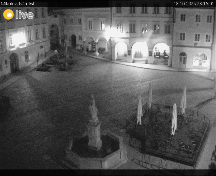 Město Mikulov - Mikulov, Náměstí - 18.10.2025 v 23:15 Město Mikulov - Mikulov, Náměstí - 18.10.2025 v 23:15