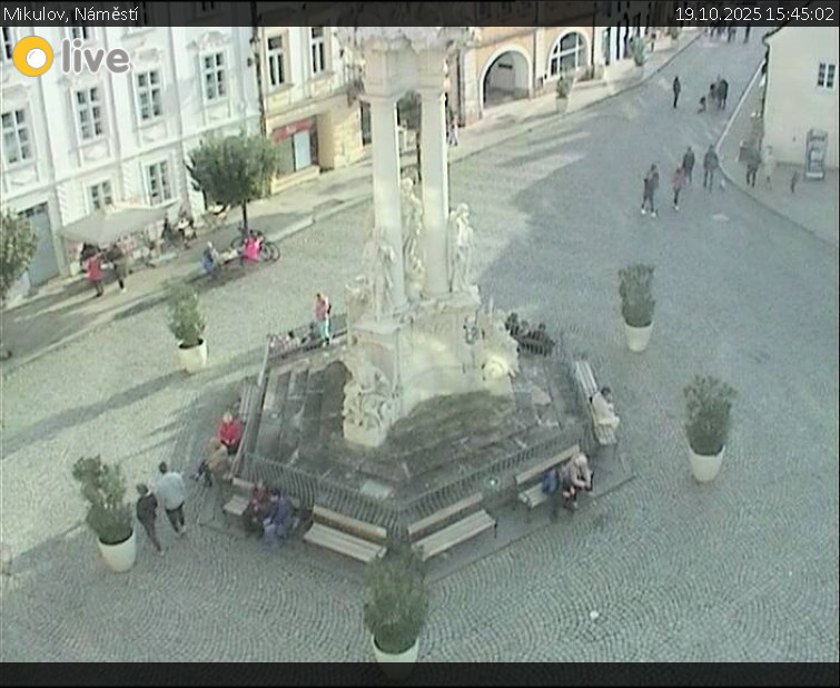 Město Mikulov - Mikulov, Náměstí - 19.10.2025 v 15:45 Město Mikulov - Mikulov, Náměstí - 19.10.2025 v 15:45