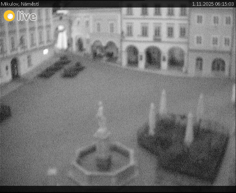 Město Mikulov - Mikulov, Náměstí - 1.11.2025 v 06:15 Město Mikulov - Mikulov, Náměstí - 1.11.2025 v 06:15