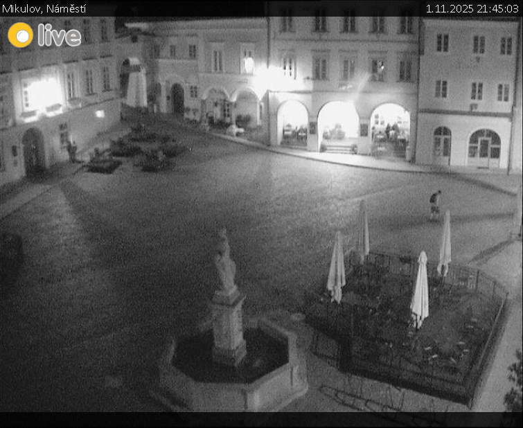 Město Mikulov - Mikulov, Náměstí - 1.11.2025 v 21:45 Město Mikulov - Mikulov, Náměstí - 1.11.2025 v 21:45