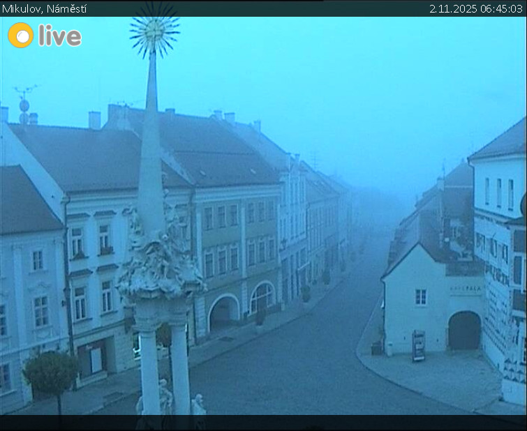 Město Mikulov - Mikulov, Náměstí - 2.11.2025 v 06:45 Město Mikulov - Mikulov, Náměstí - 2.11.2025 v 06:45