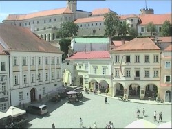 Mikulov, Náměstí