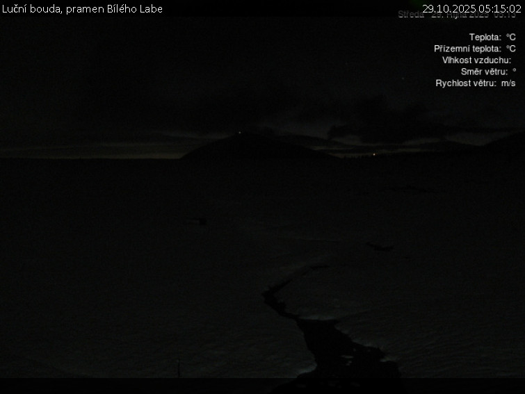 Luční bouda - Luční bouda, pramen Bílého Labe - 29.10.2025 v 05:15 Luční bouda - Luční bouda, pramen Bílého Labe - 29.10.2025 v 05:15