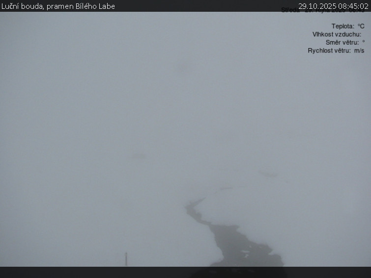 Luční bouda - Luční bouda, pramen Bílého Labe - 29.10.2025 v 08:45 Luční bouda - Luční bouda, pramen Bílého Labe - 29.10.2025 v 08:45