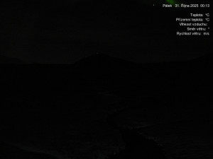 Luční bouda - Luční bouda, pramen Bílého Labe - 31.10.2025 v 00:15 Luční bouda - Luční bouda, pramen Bílého Labe - 31.10.2025 v 00:15