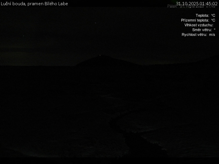 Luční bouda - Luční bouda, pramen Bílého Labe - 31.10.2025 v 01:45 Luční bouda - Luční bouda, pramen Bílého Labe - 31.10.2025 v 01:45